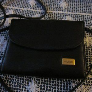 MUNDI MESSENGER CROSSBODY MINI BLACK *BAG* 5"x6.5"